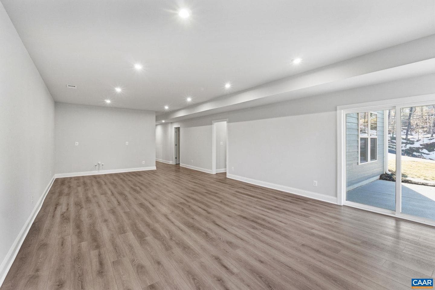 128b Marcella St photo 37