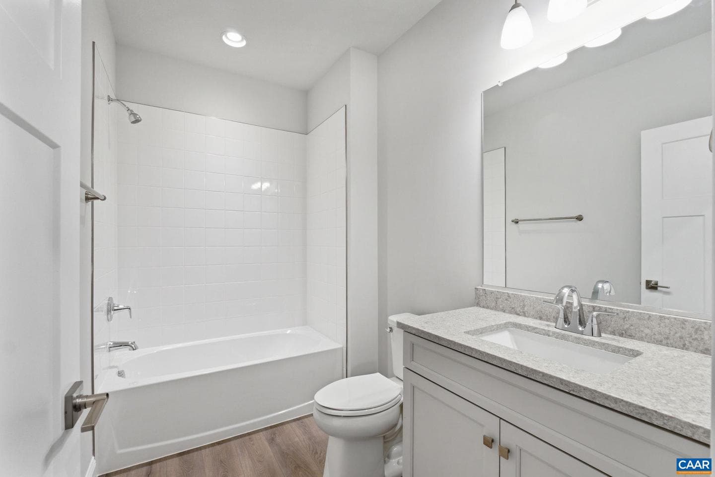 128b Marcella St photo 38