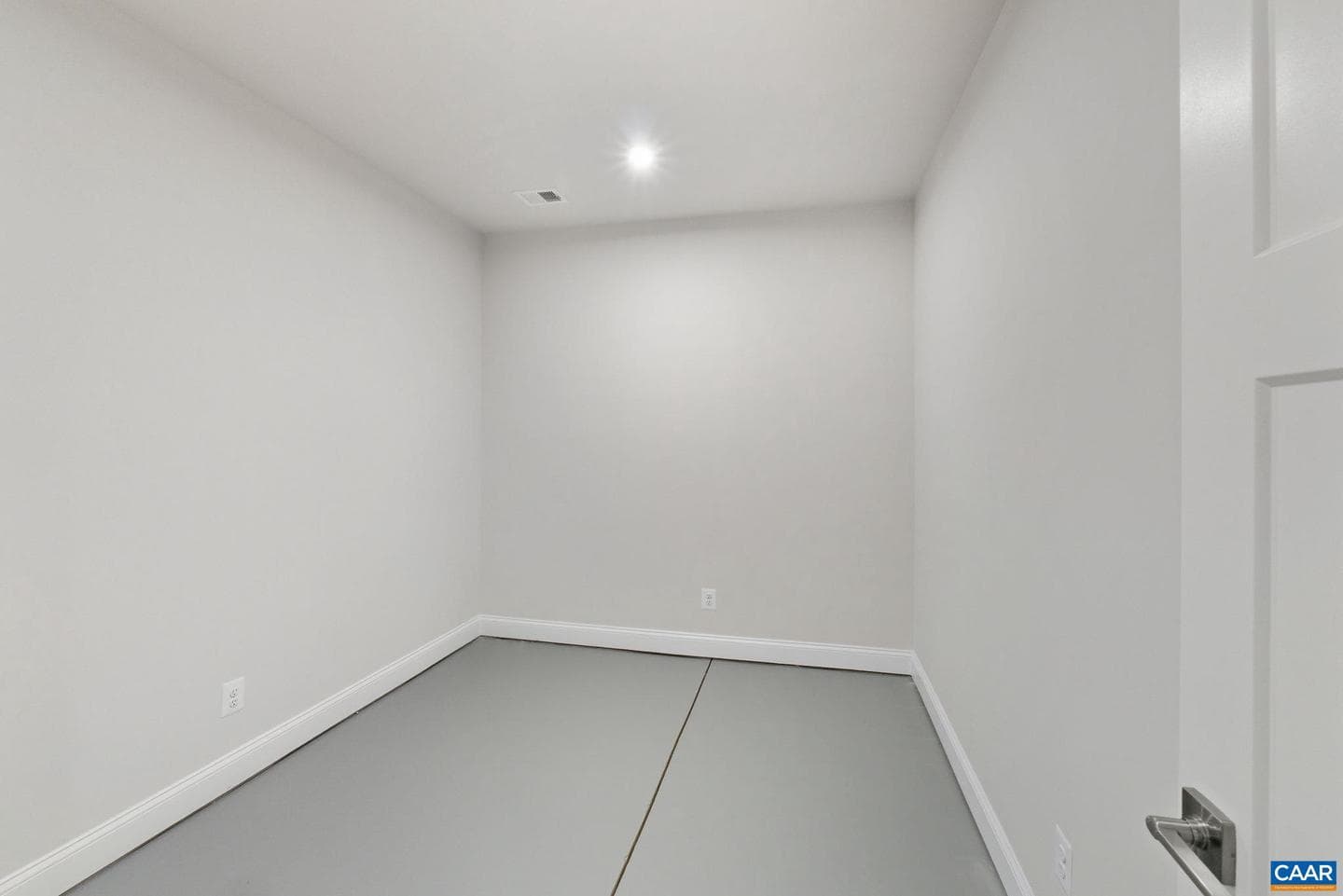 128b Marcella St photo 42