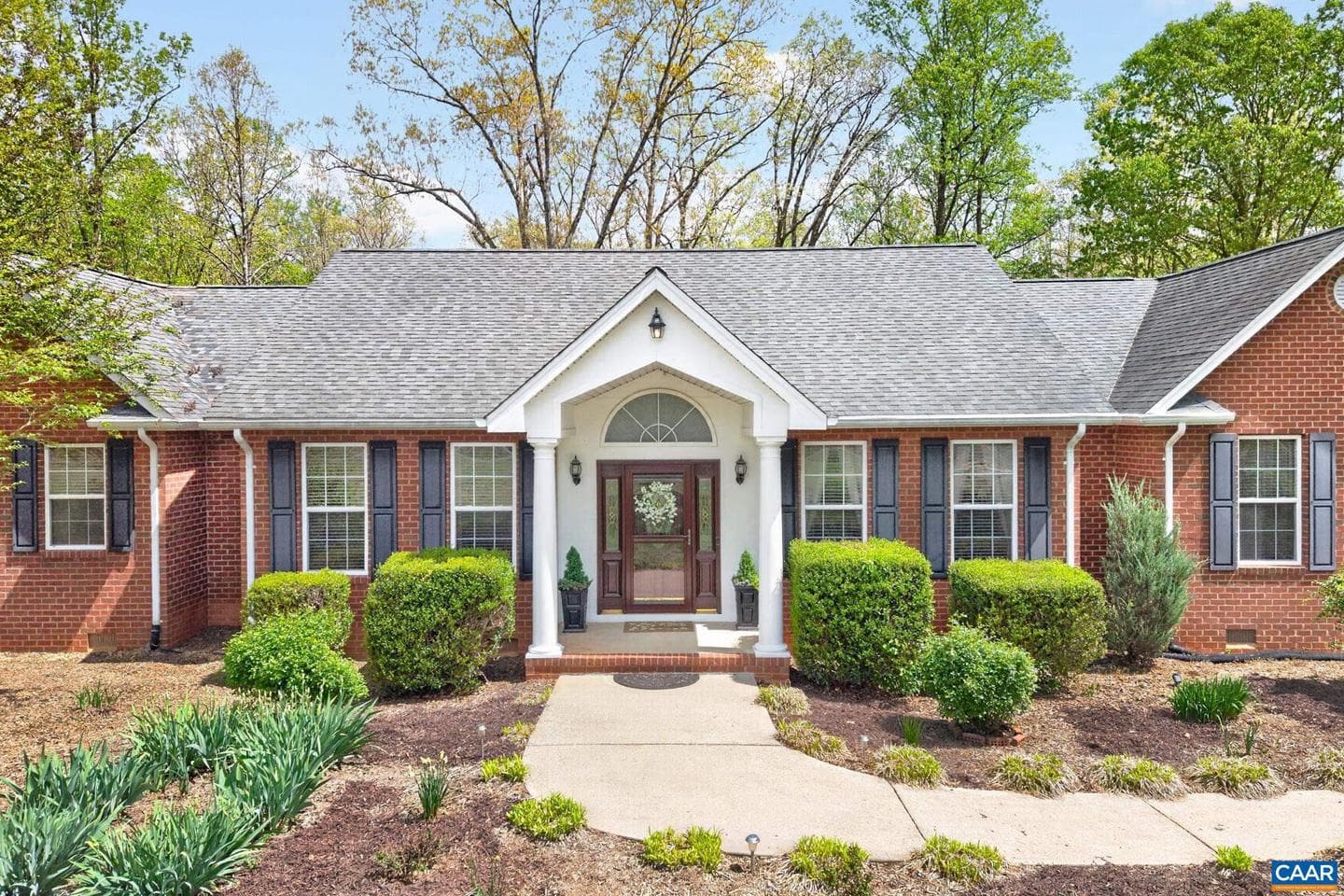 133 Pine Forest Ln photo 2