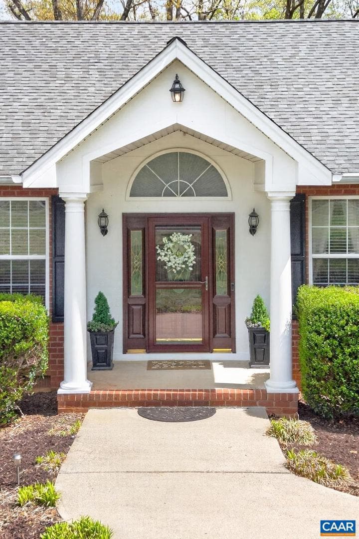 133 Pine Forest Ln photo 3