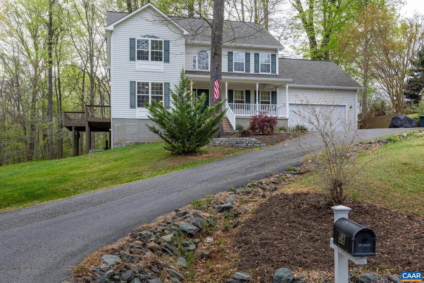 58 Oak Terrace Dr