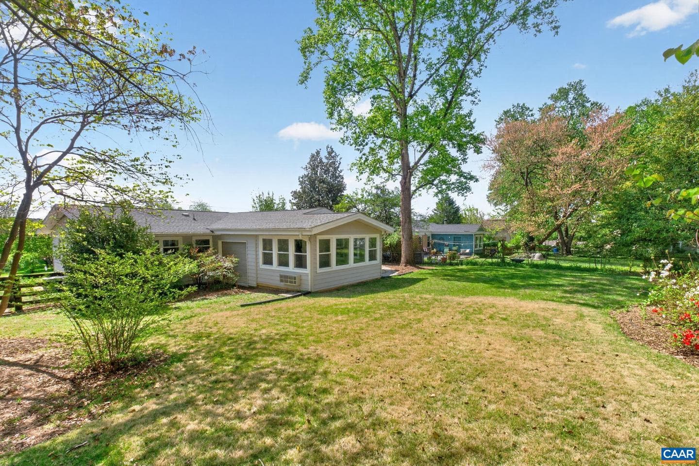 2623 Commonwealth Dr photo 30