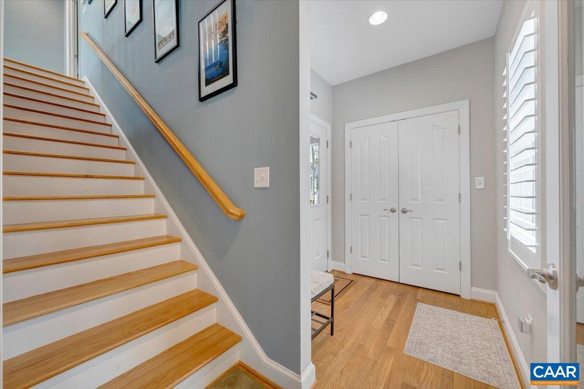 115 Hemlock Dr photo 39