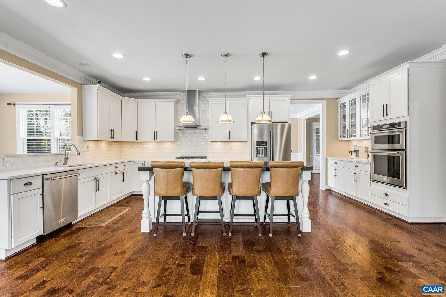 1630 Victor Pl photo 18