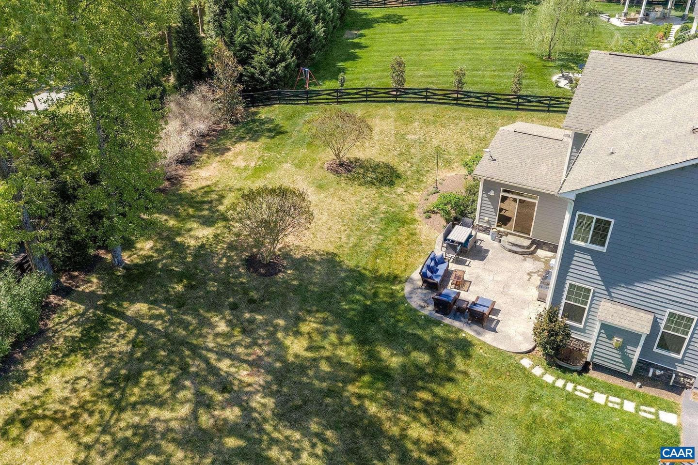 1630 Victor Pl photo 73