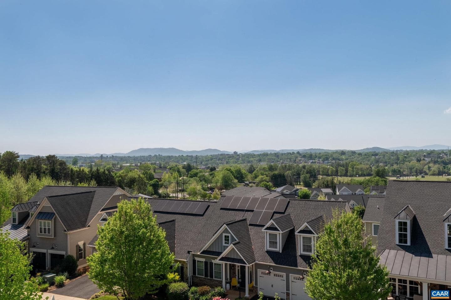 1411 Terrace Ln photo 12