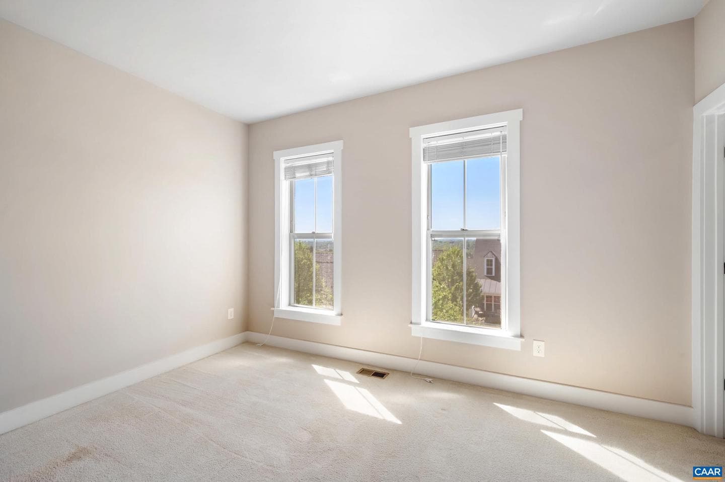 1411 Terrace Ln photo 44