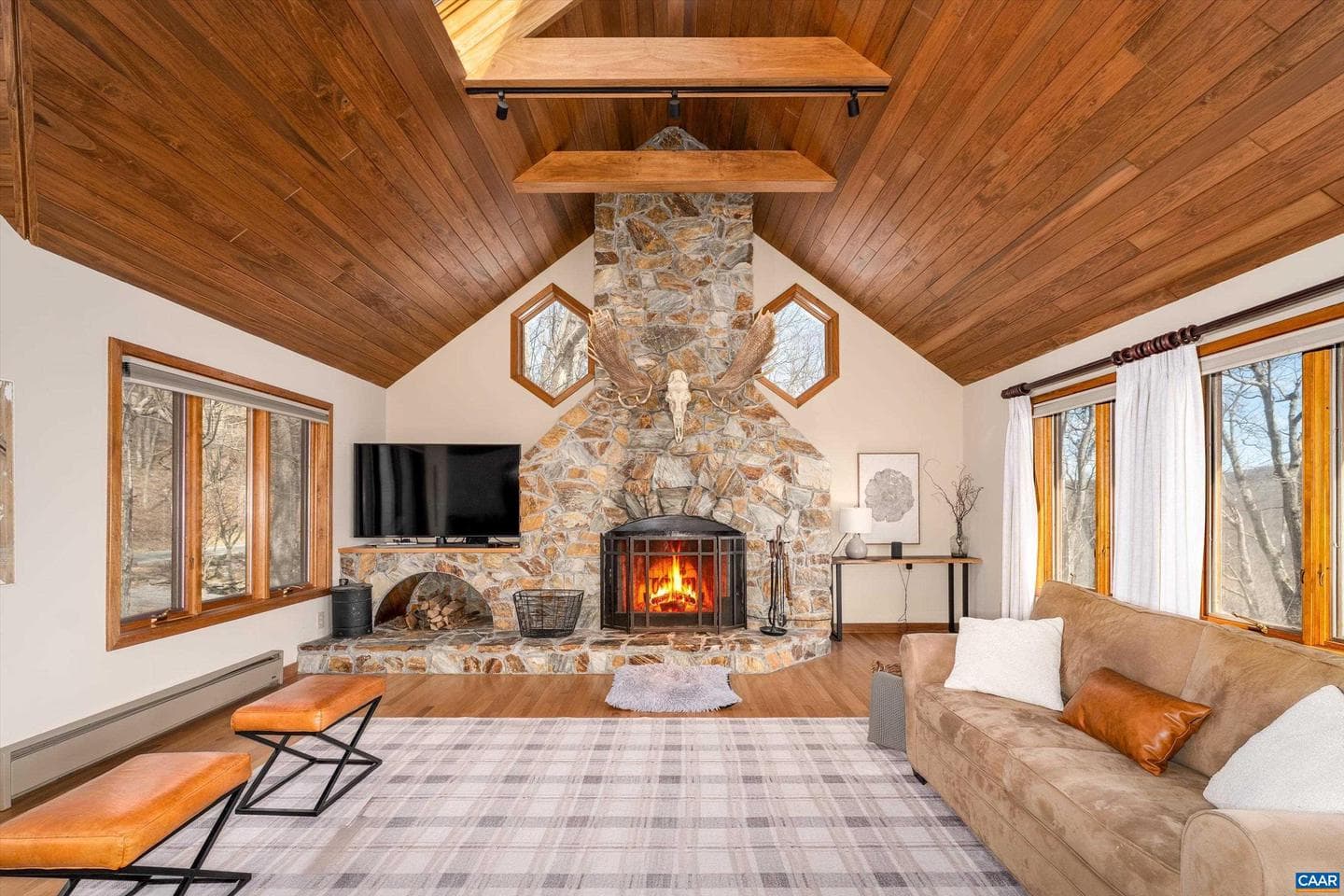327 Crawfords Edge photo 12