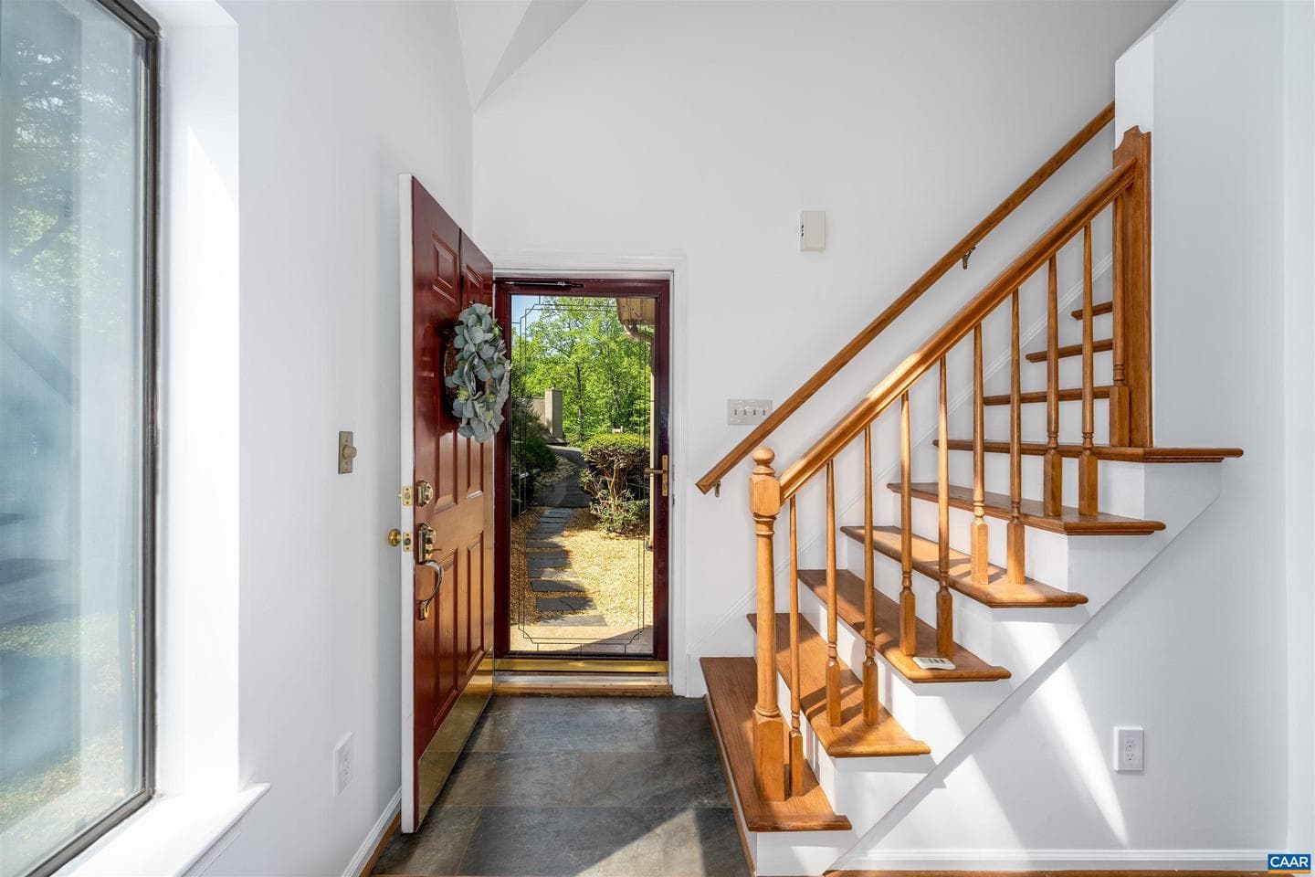 220 Homestead Ln photo 10
