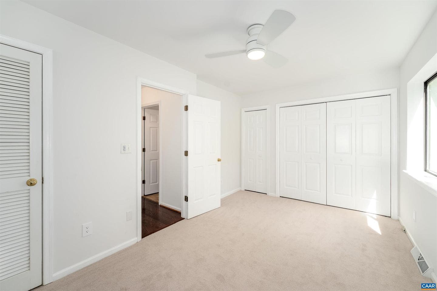 220 Homestead Ln photo 30