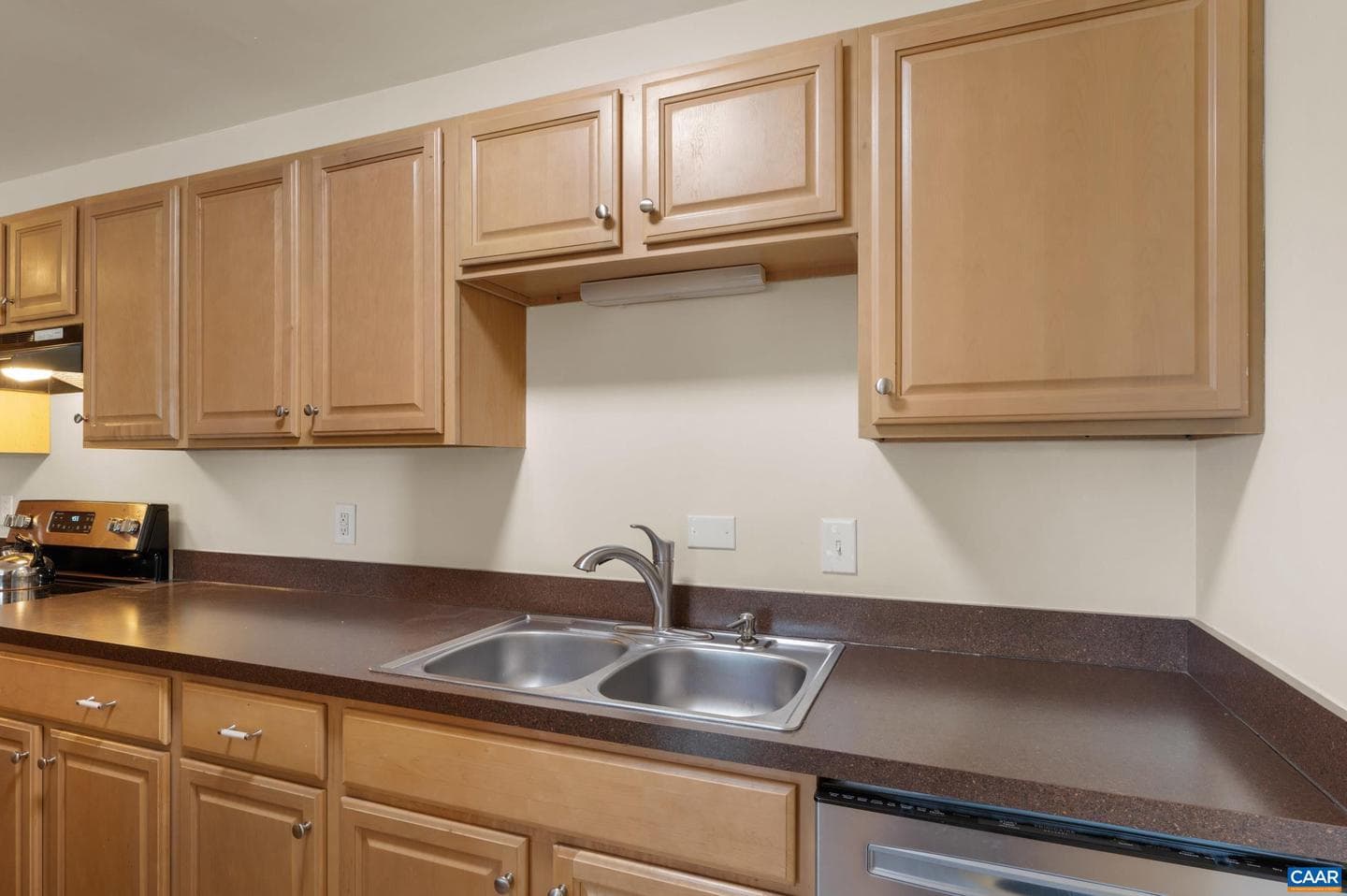 1800 Jefferson Park Ave #54 photo 7