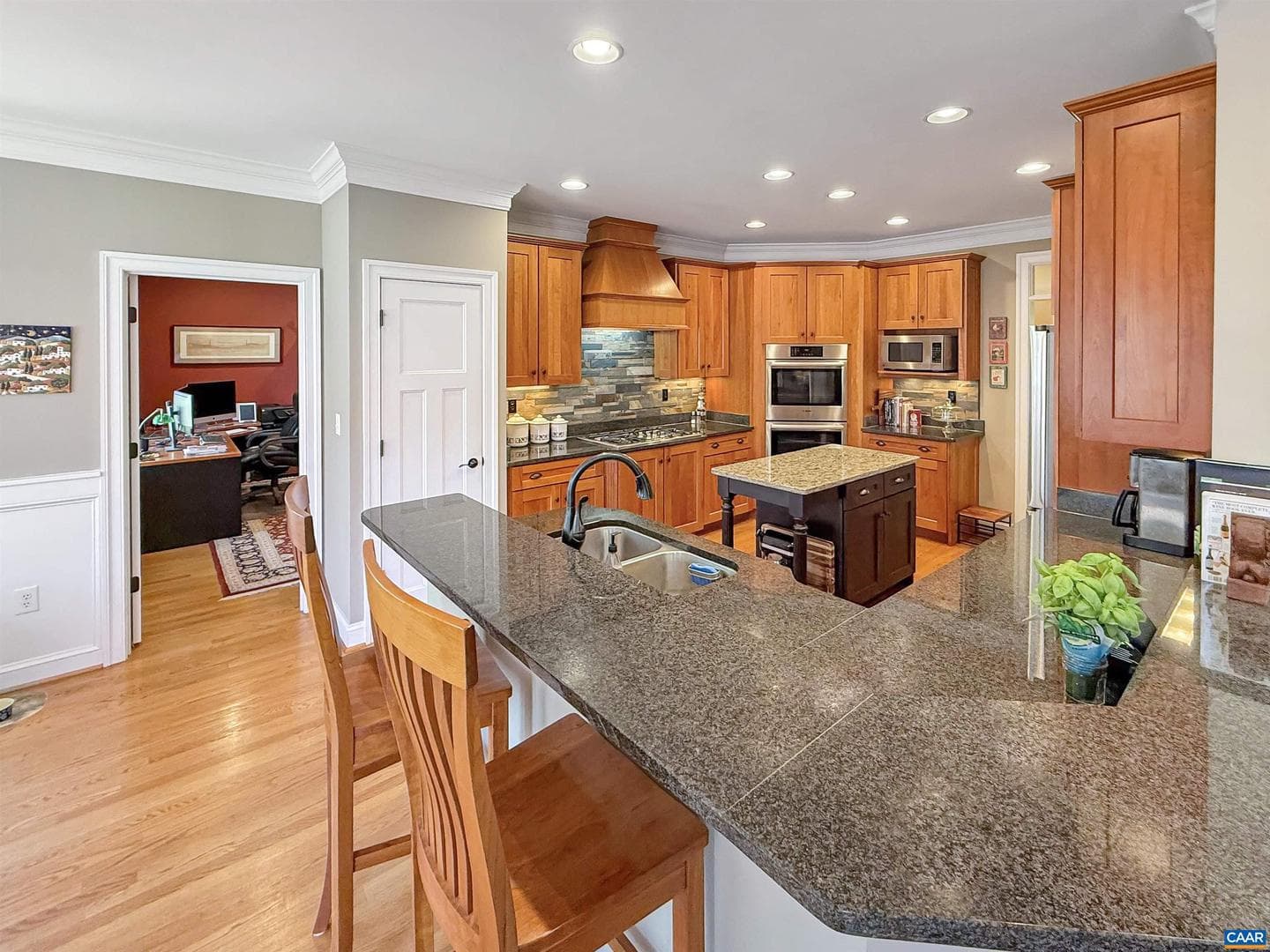 4225 Woodthrush Ln photo 12
