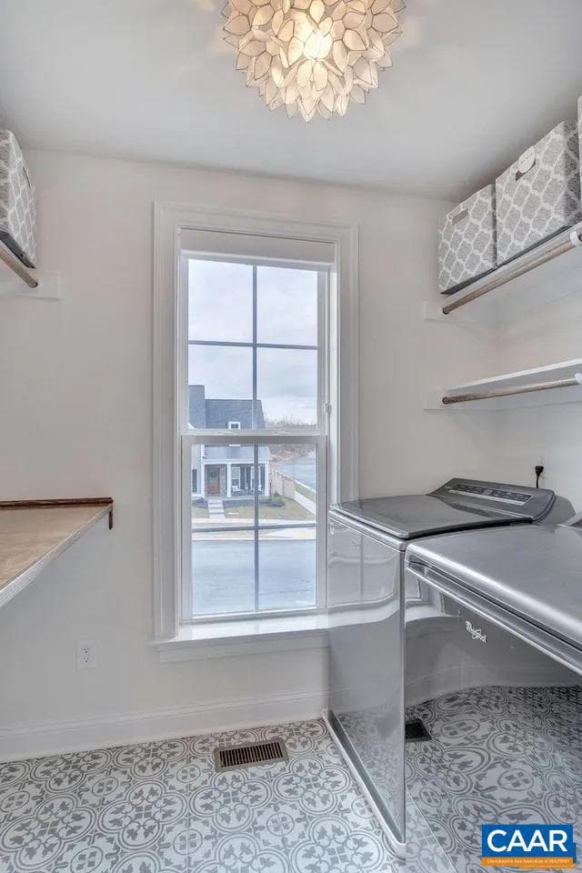 22 Warwick Dr photo 23