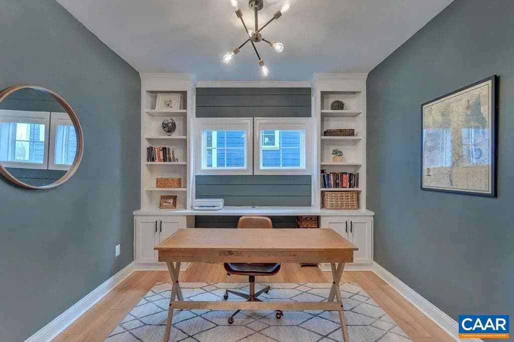 22 Warwick Dr photo 3