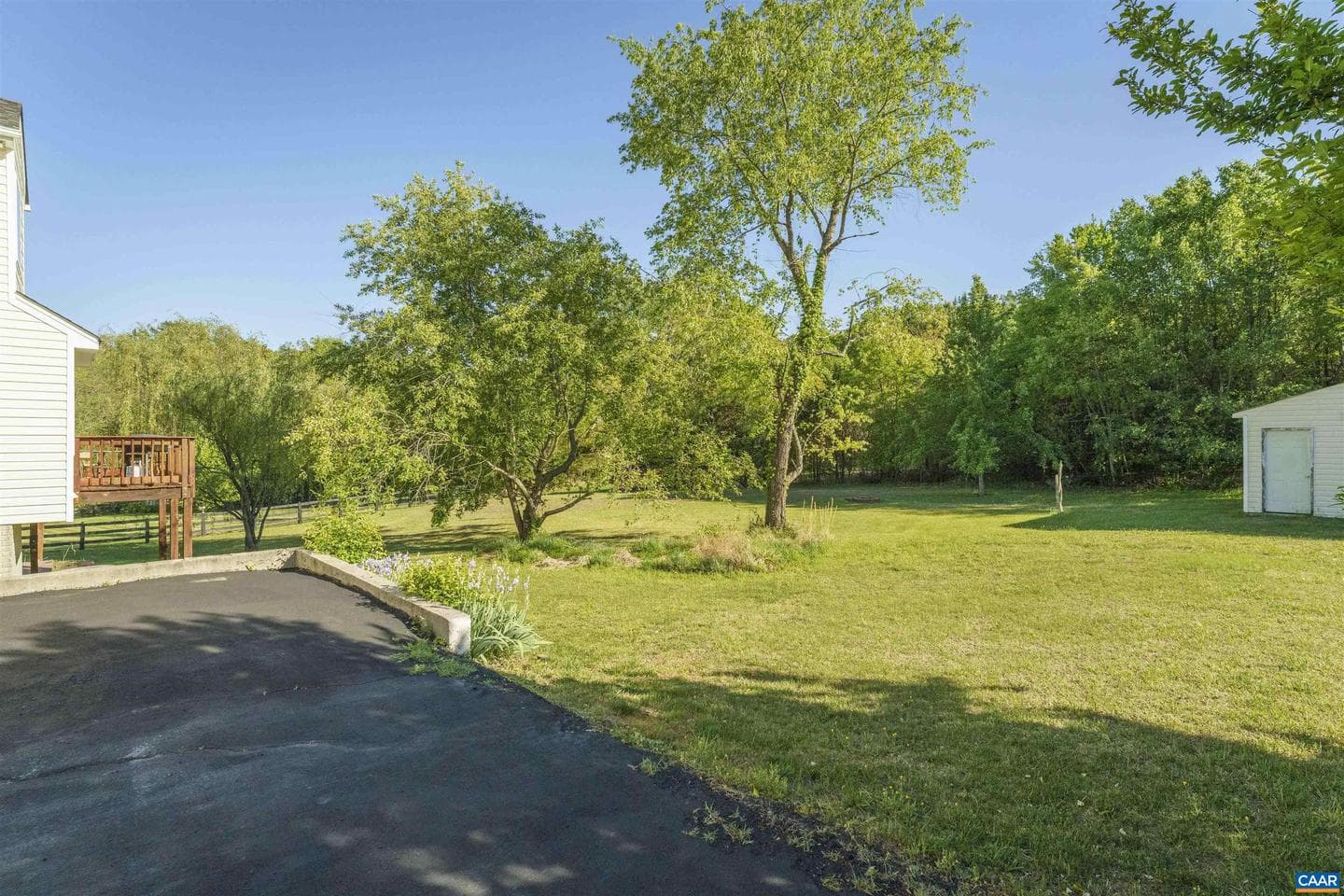 156 Southridge Dr photo 37