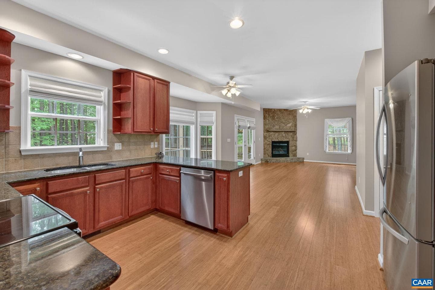 154 White Cedar Rd photo 13