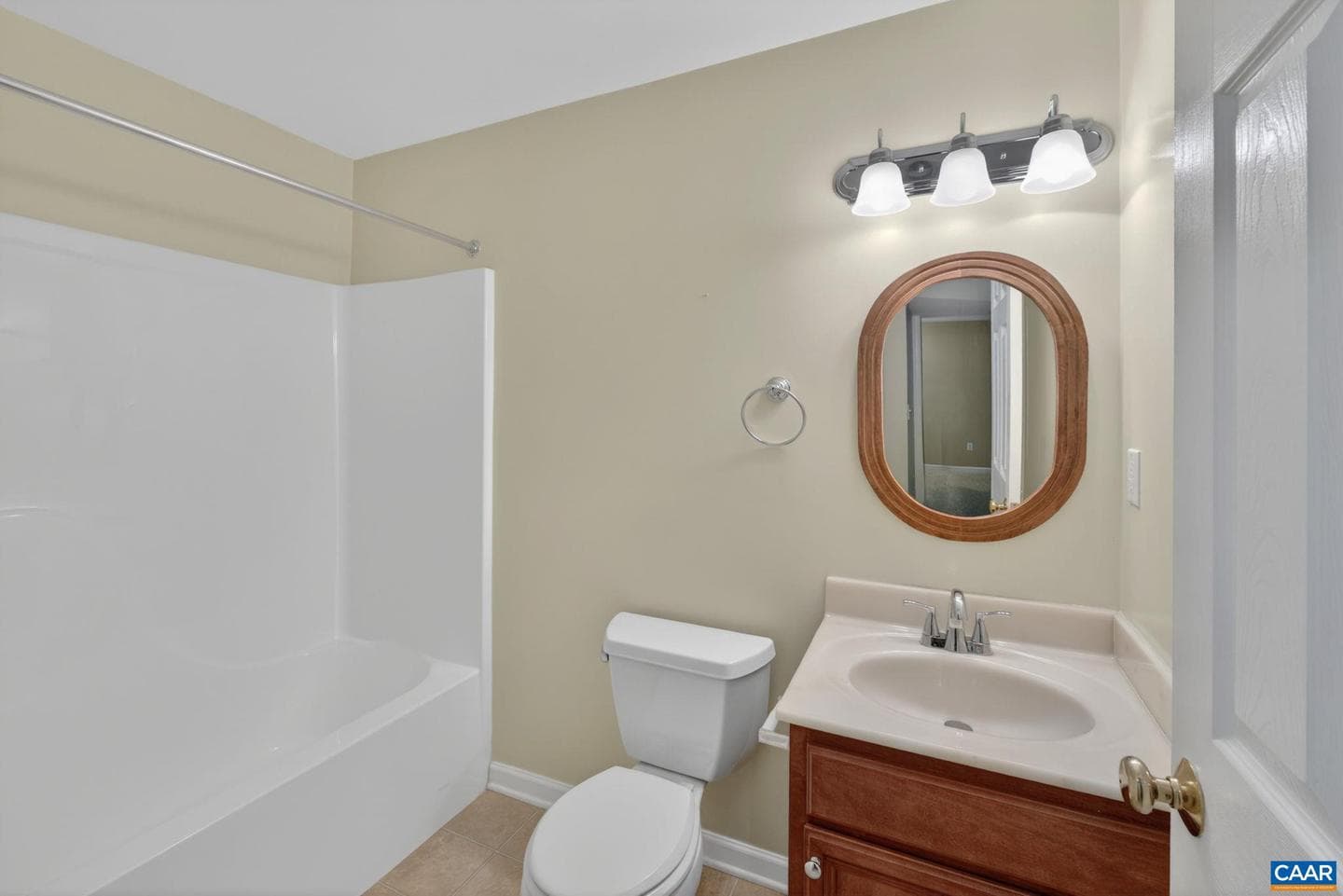 154 White Cedar Rd photo 32