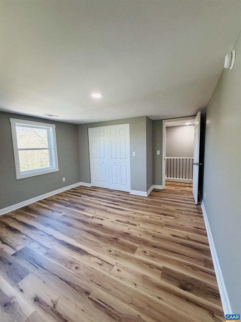 427 Montgomery Ave photo 33