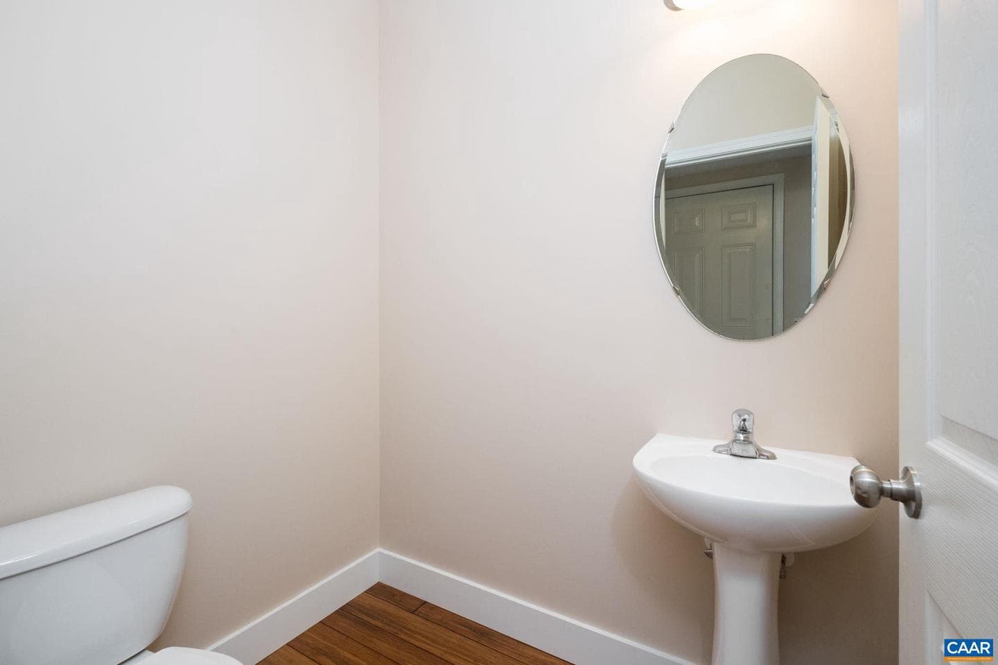 66 Elizabeth Dr photo 20