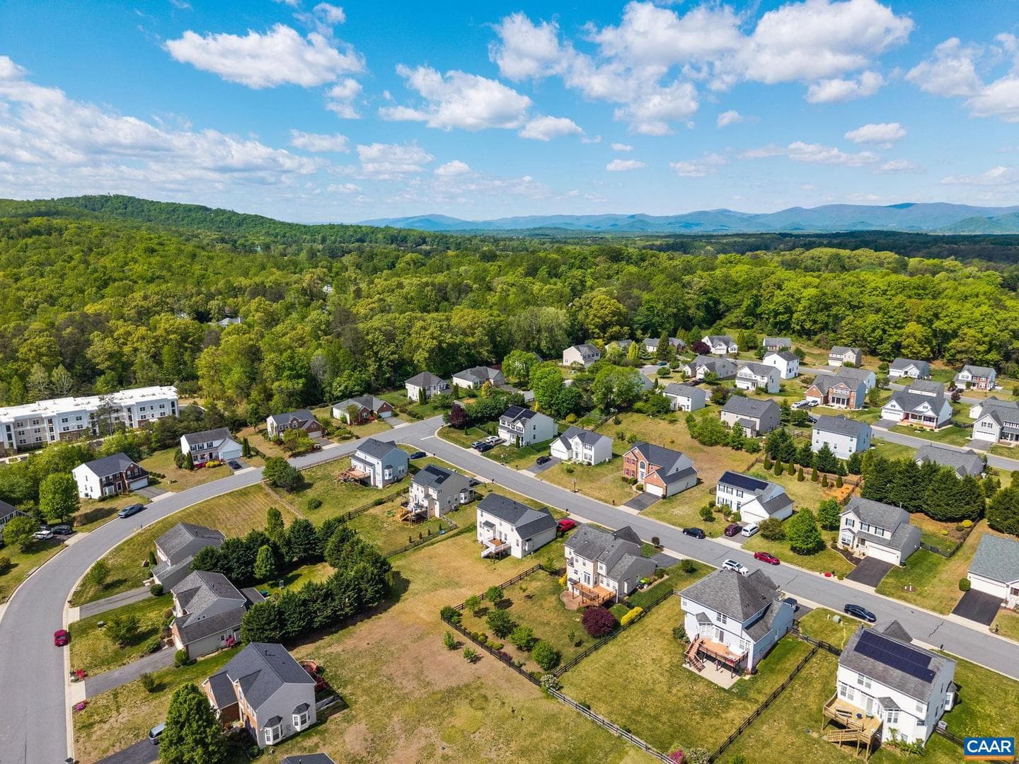 66 Elizabeth Dr photo 43
