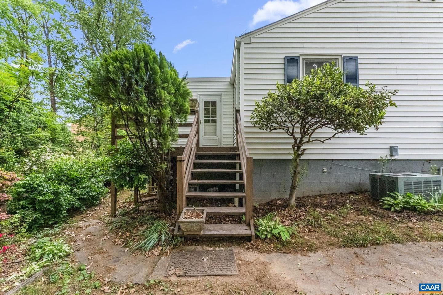 119 West Park Dr photo 4