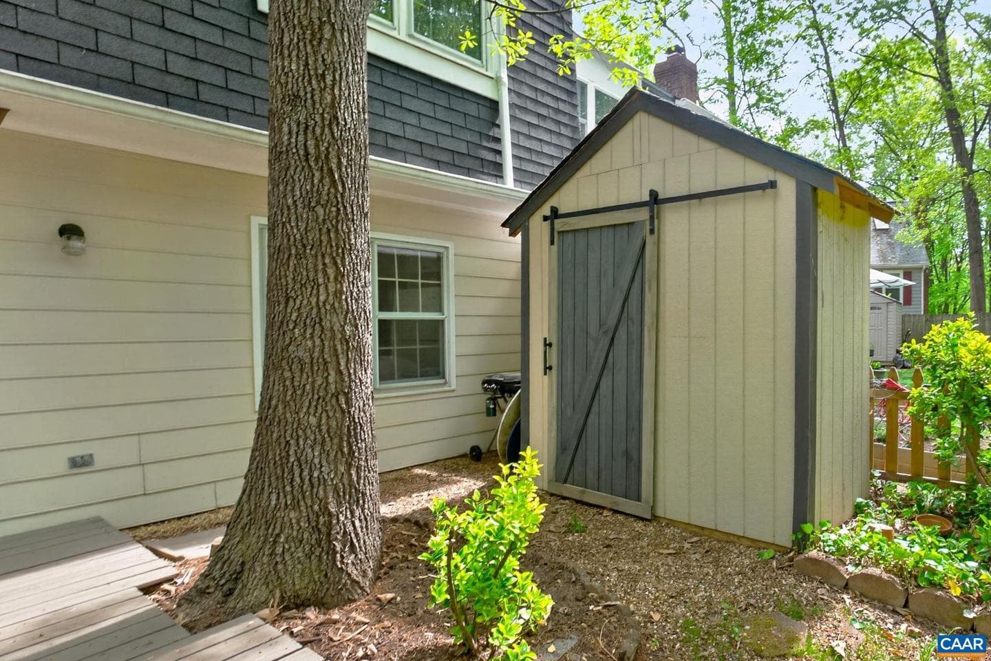 326 Westfield Rd photo 28