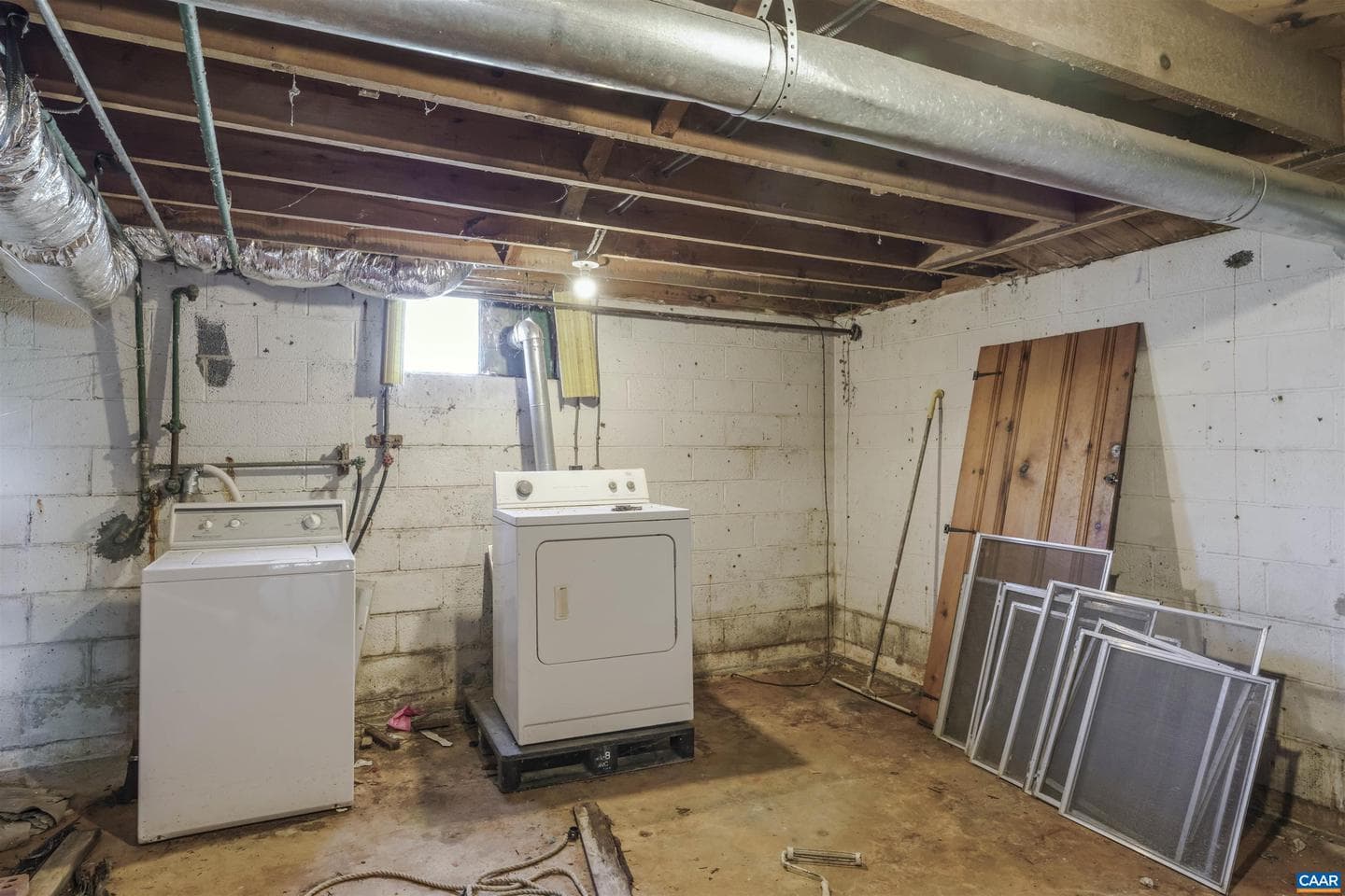1116 Locust Ave photo 17