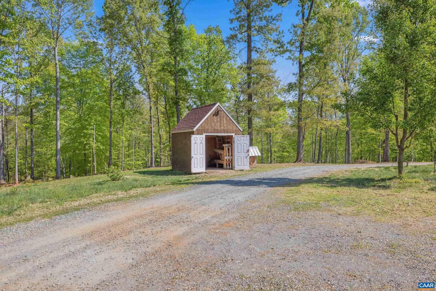 2947 Merrie Meadows Ln photo 14