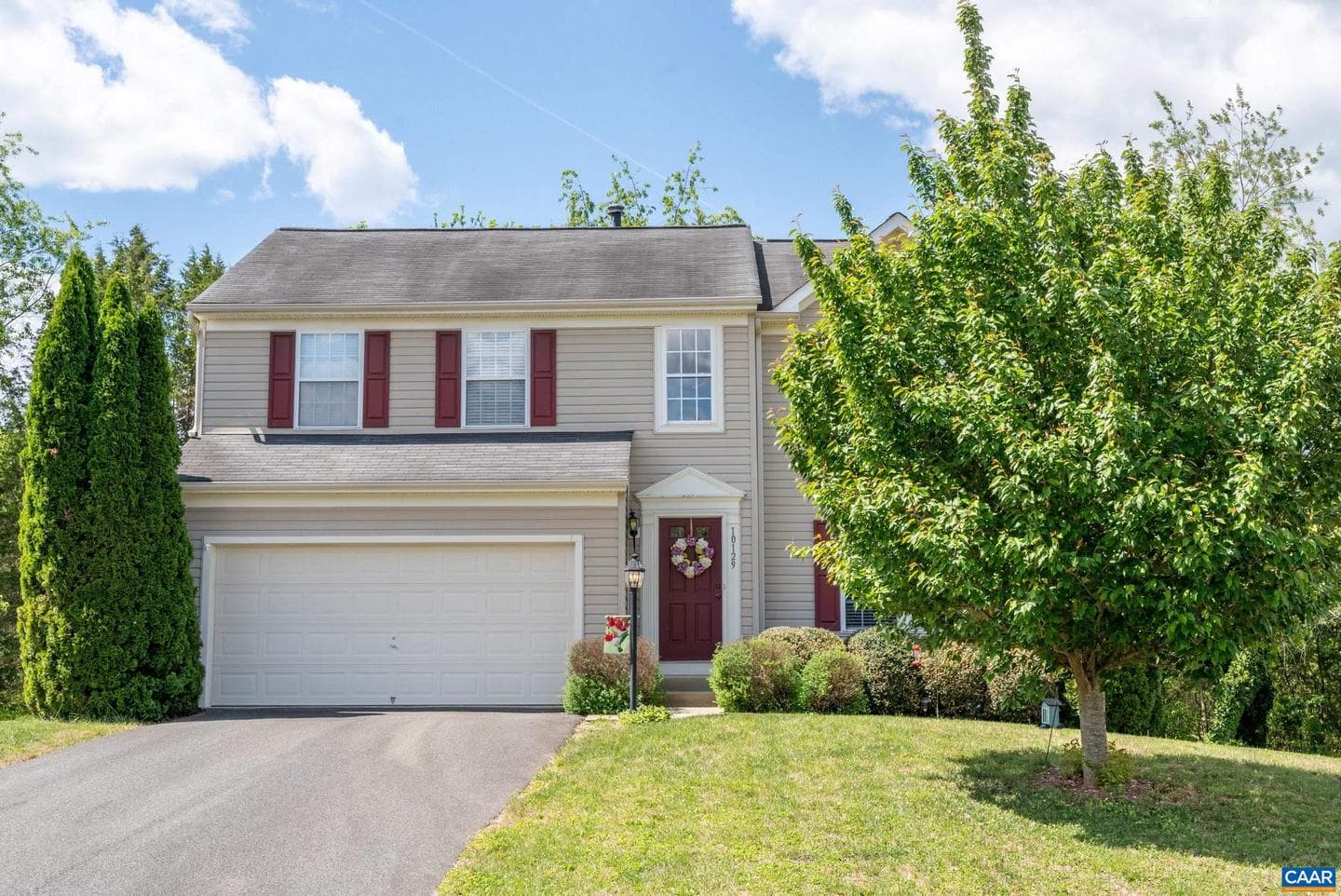 10129 Spring Dr photo 3