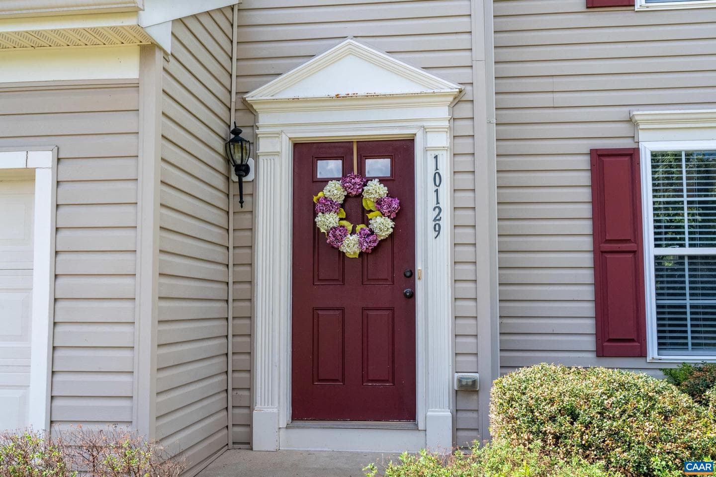 10129 Spring Dr photo 9