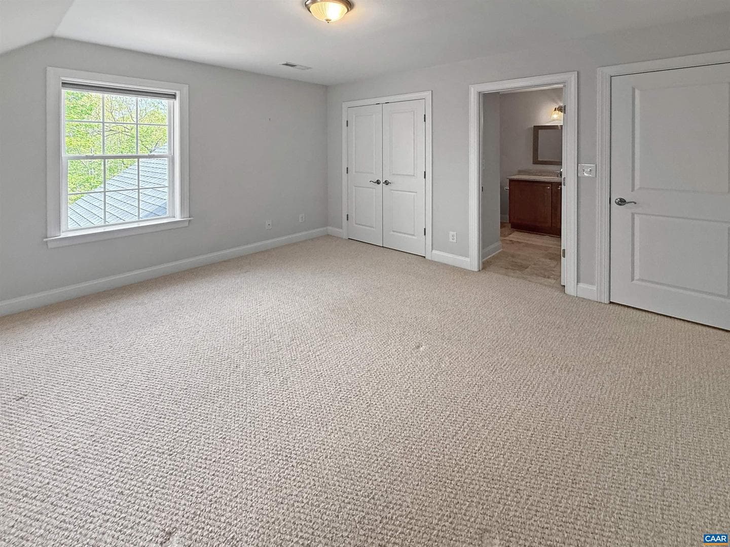 1025 E Pelham Dr photo 32