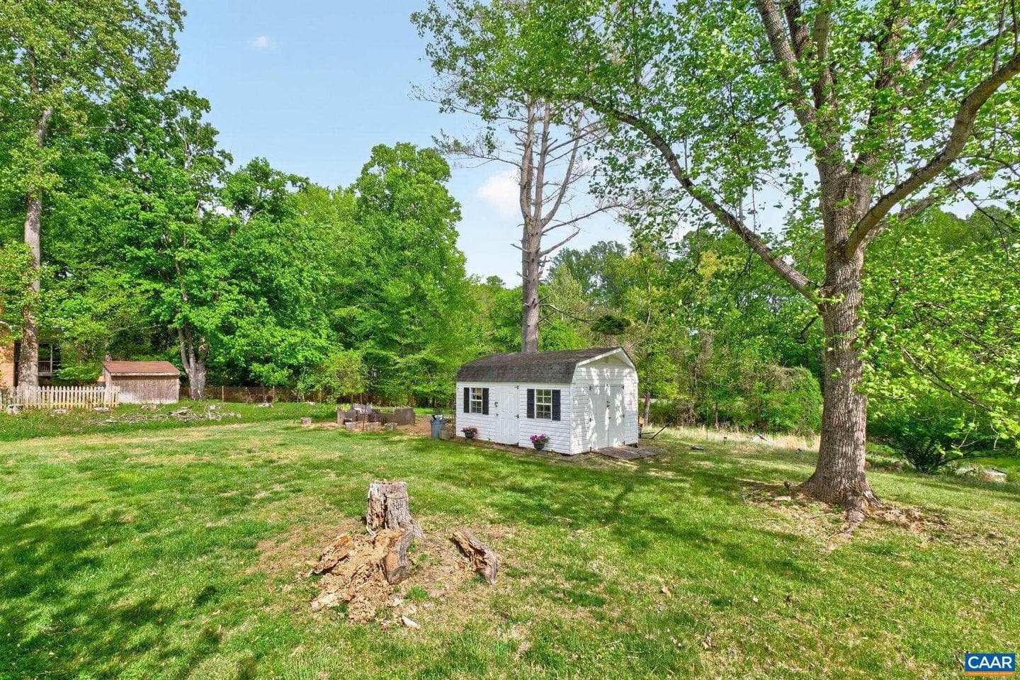 2520 Huntington Rd photo 36