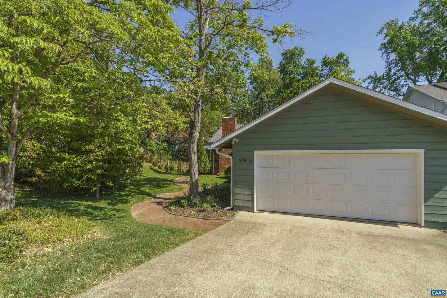 279 Tennis Dr photo 24