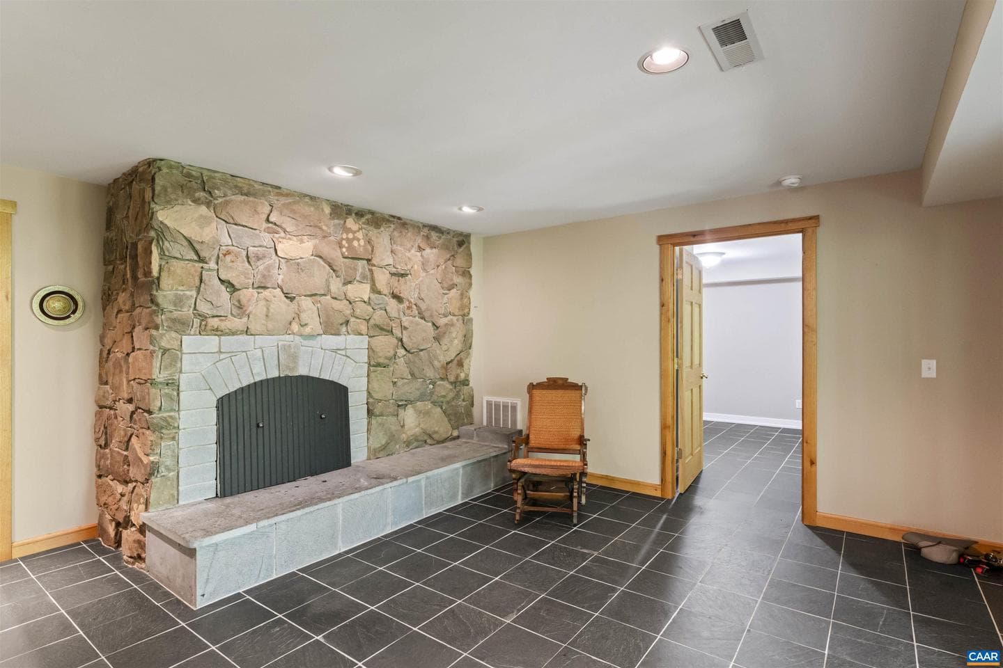 7530 Damon Rd photo 40