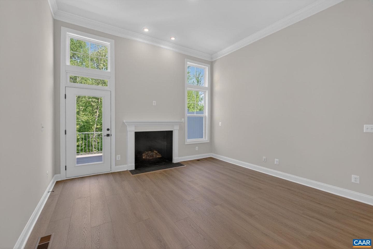 1390 Marcella St photo 19