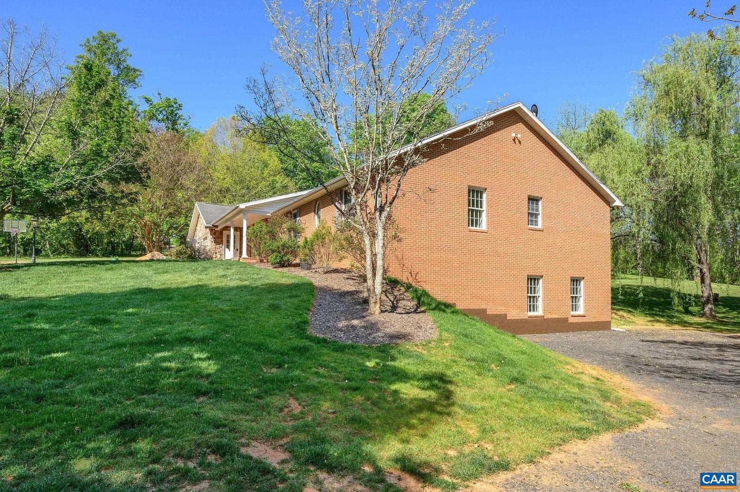 4568 Rockfish Gap Tpke photo 5