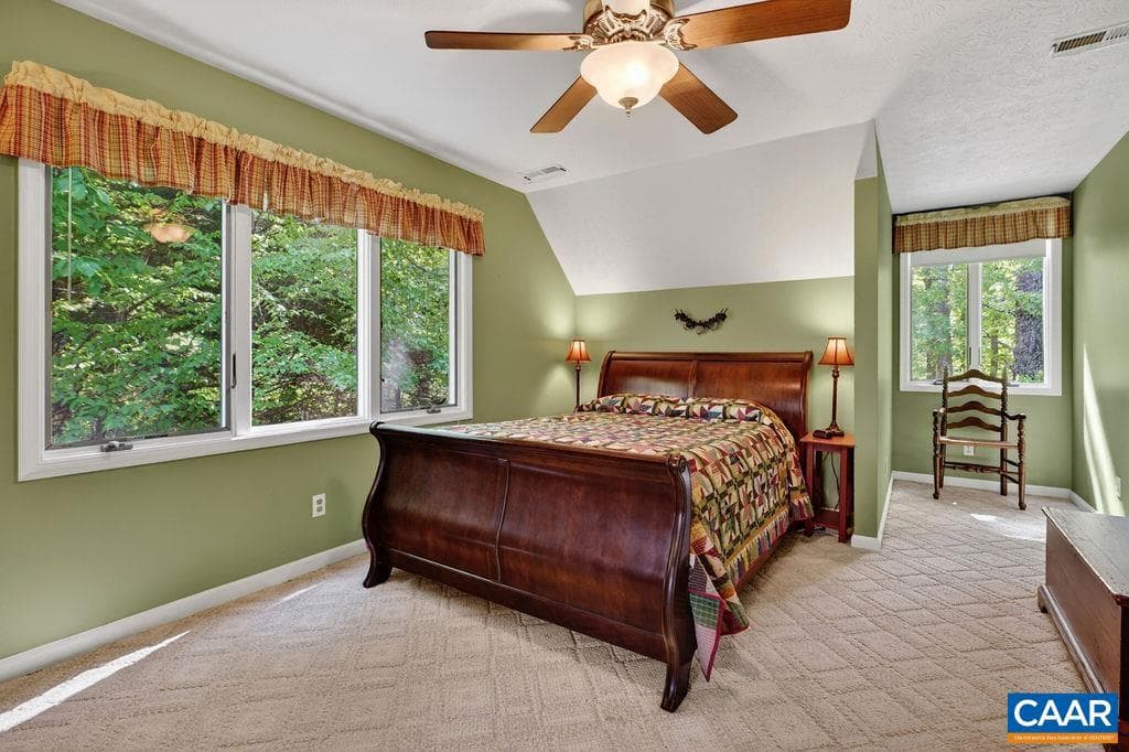 93 Honey Locust Ln photo 35