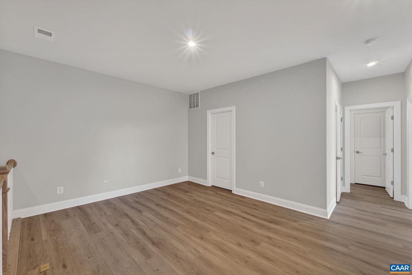 1392 Marcella St photo 33