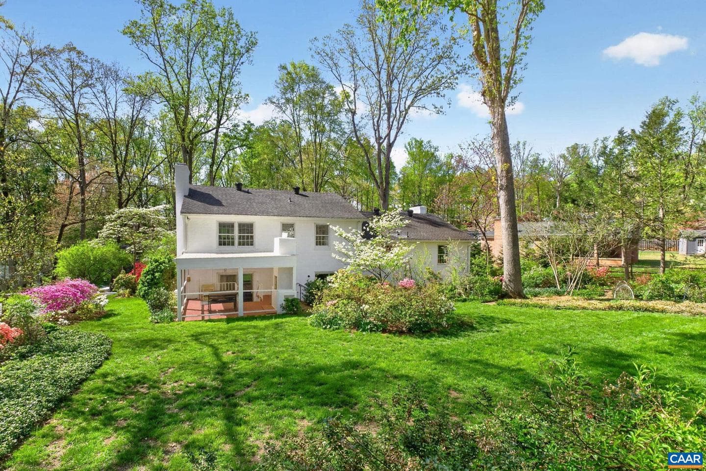 2409 Kerry Ln photo 10