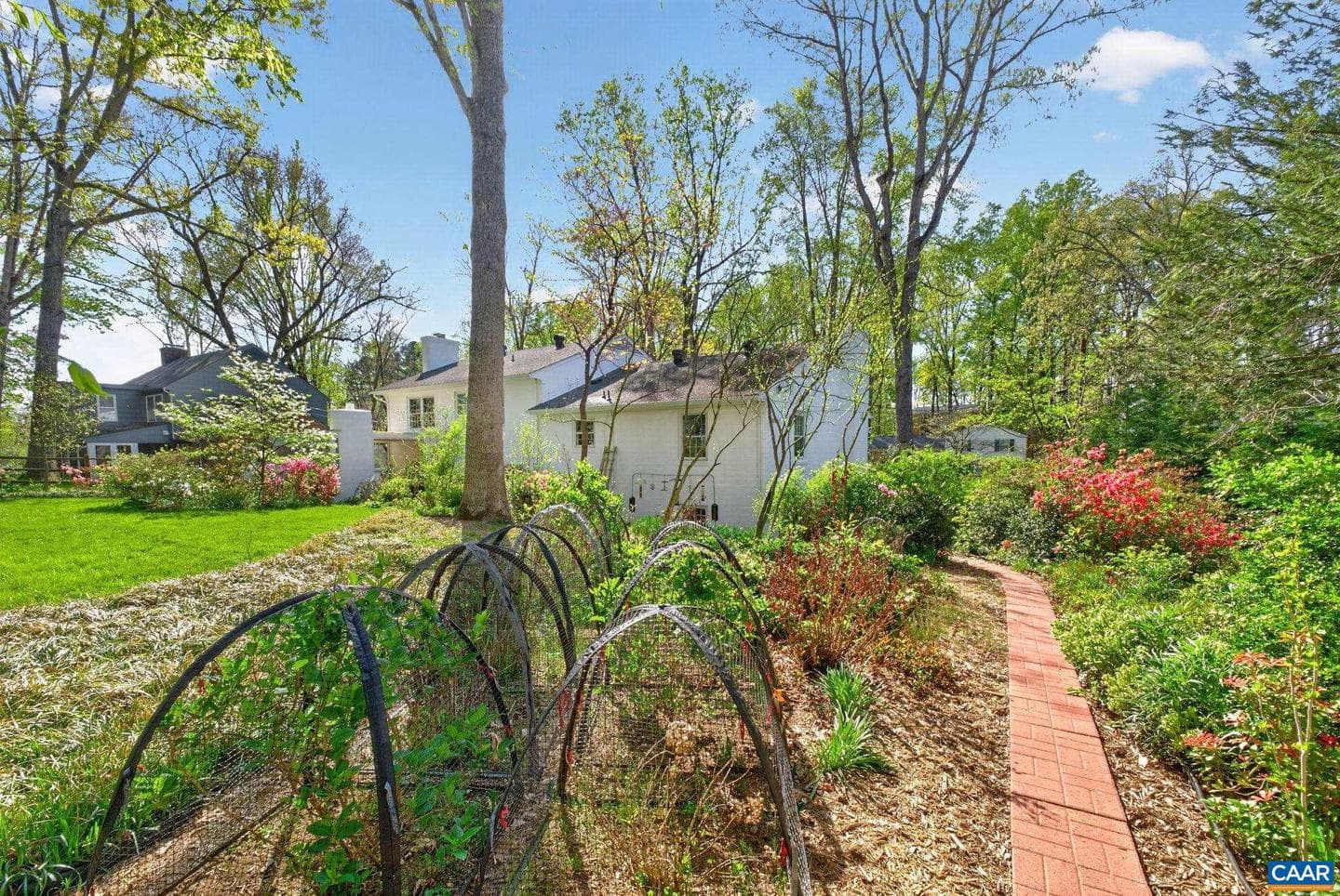 2409 Kerry Ln photo 16