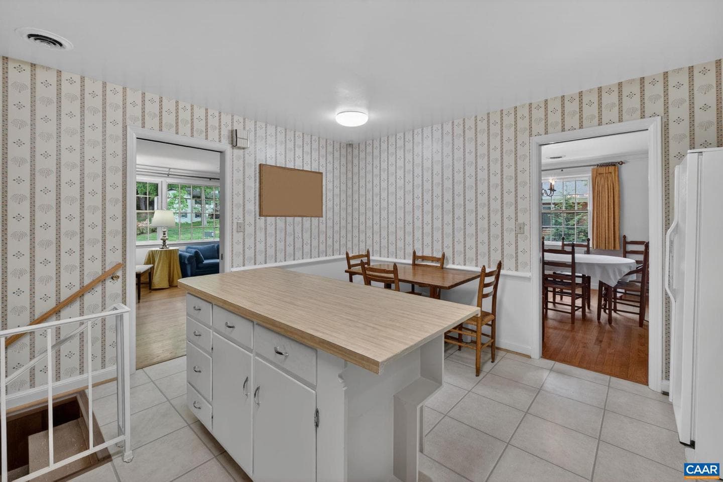 2409 Kerry Ln photo 36