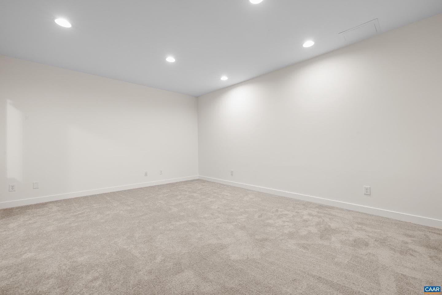 653 Tyree Ln photo 39