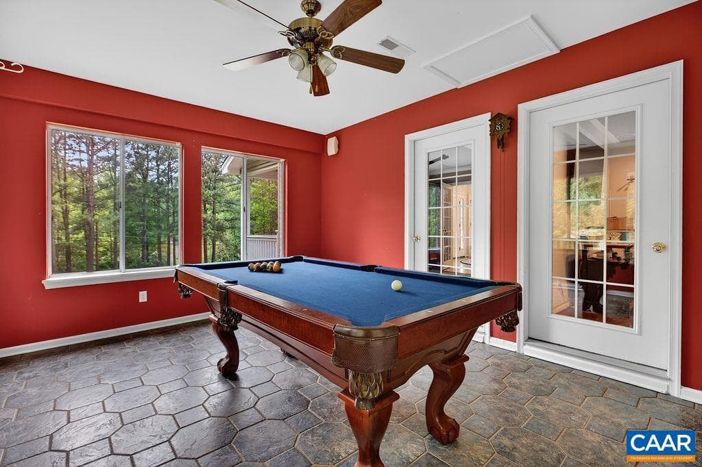 1300 West Leigh Dr photo 24