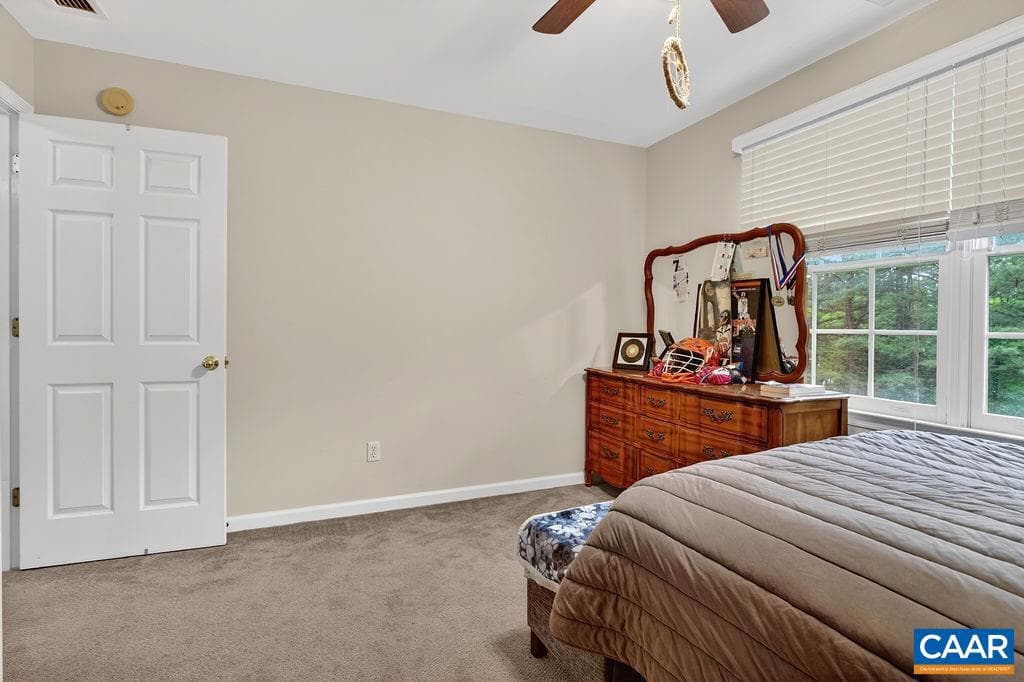 1300 West Leigh Dr photo 36