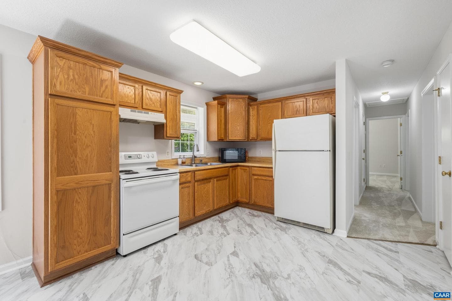 82 Davis Ln photo 11