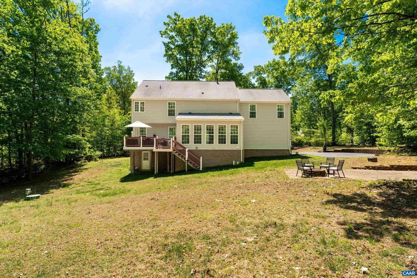 419 Carter Ln photo 22