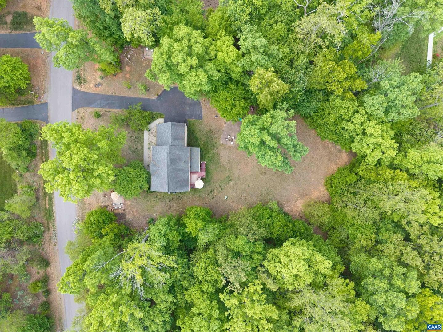 419 Carter Ln photo 45