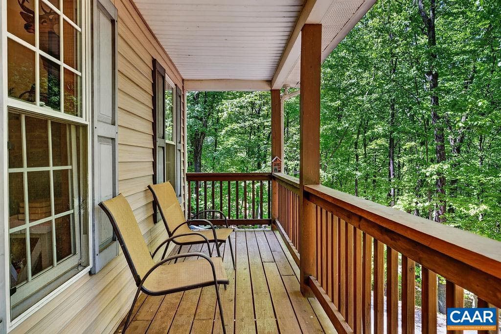 2 Dogwood Ln photo 4