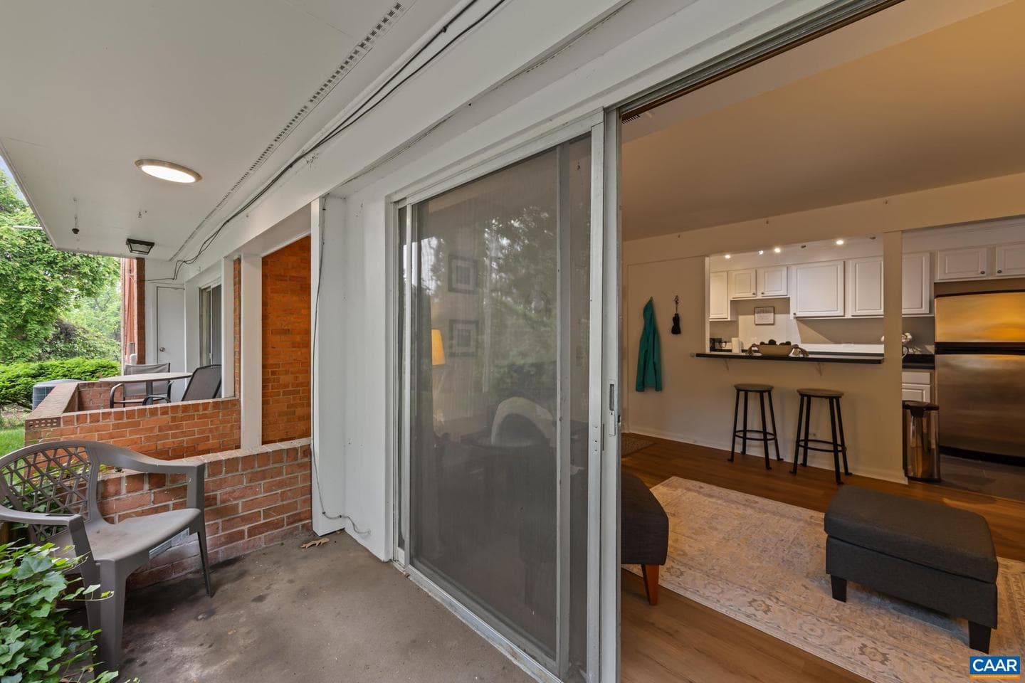 1800 Jefferson Park Ave #86 photo 17
